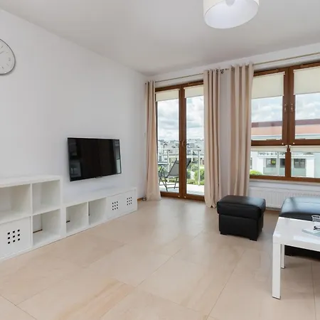Apartamento Beautiful Czarnieckiego With Balcony By Renters